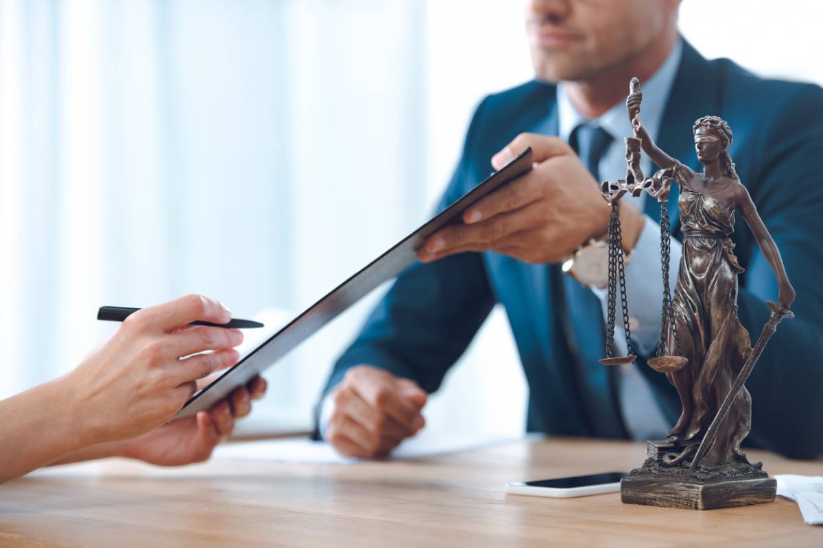 kitaeff-avocat-votre-avocat-en-droit-public-et-prive-a-gordes